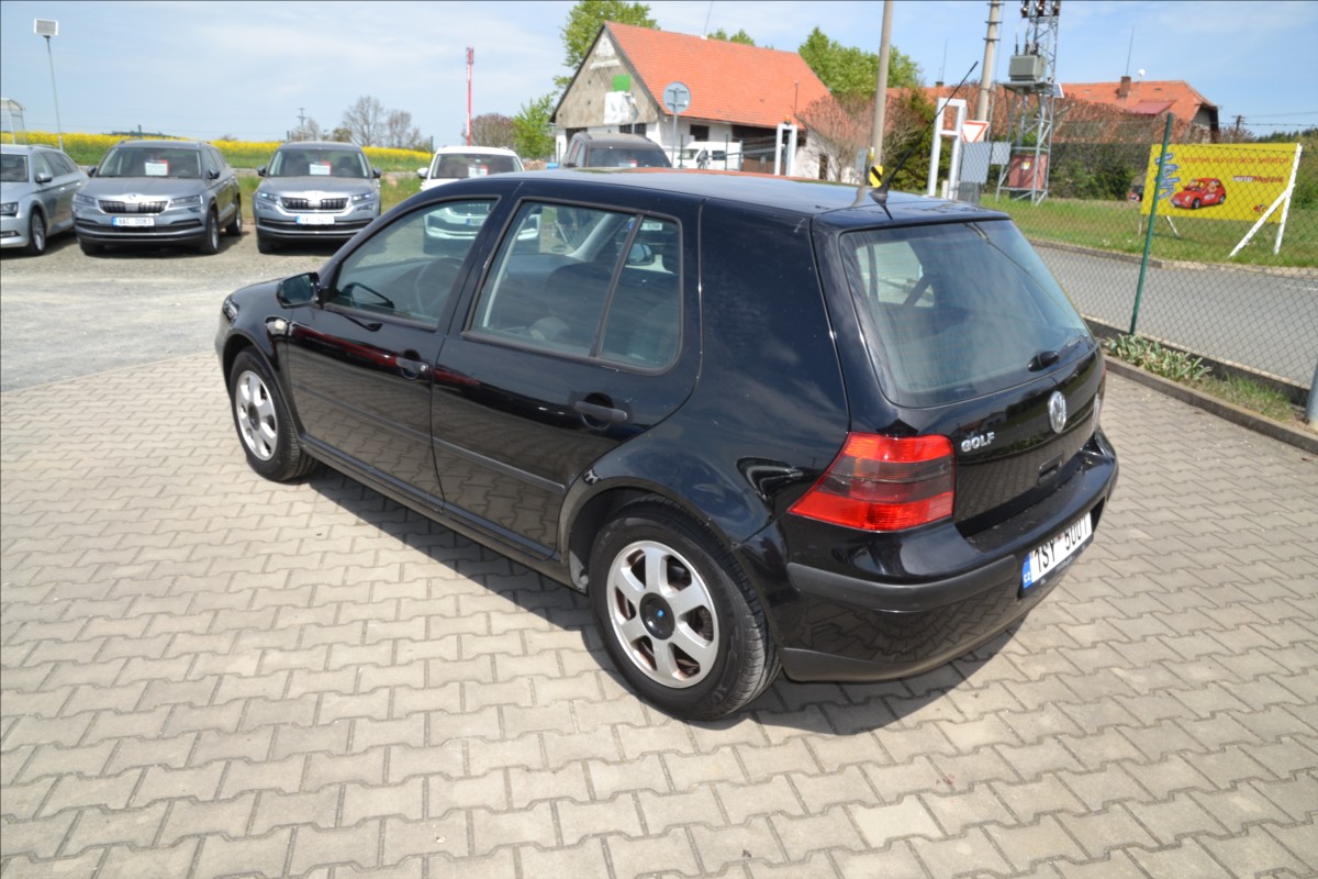 volkswagen-golf-1-4-16v-55-kw-eko-uhrazeno-iv - 9