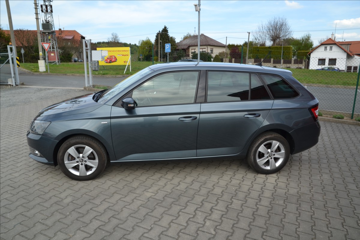 skoda-fabia-1-0-tsi-digiklima-tempomat-pekne-iii - 3