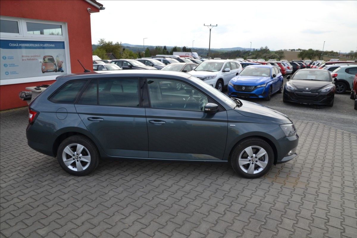 skoda-fabia-1-0-tsi-digiklima-tempomat-pekne-iii - 7