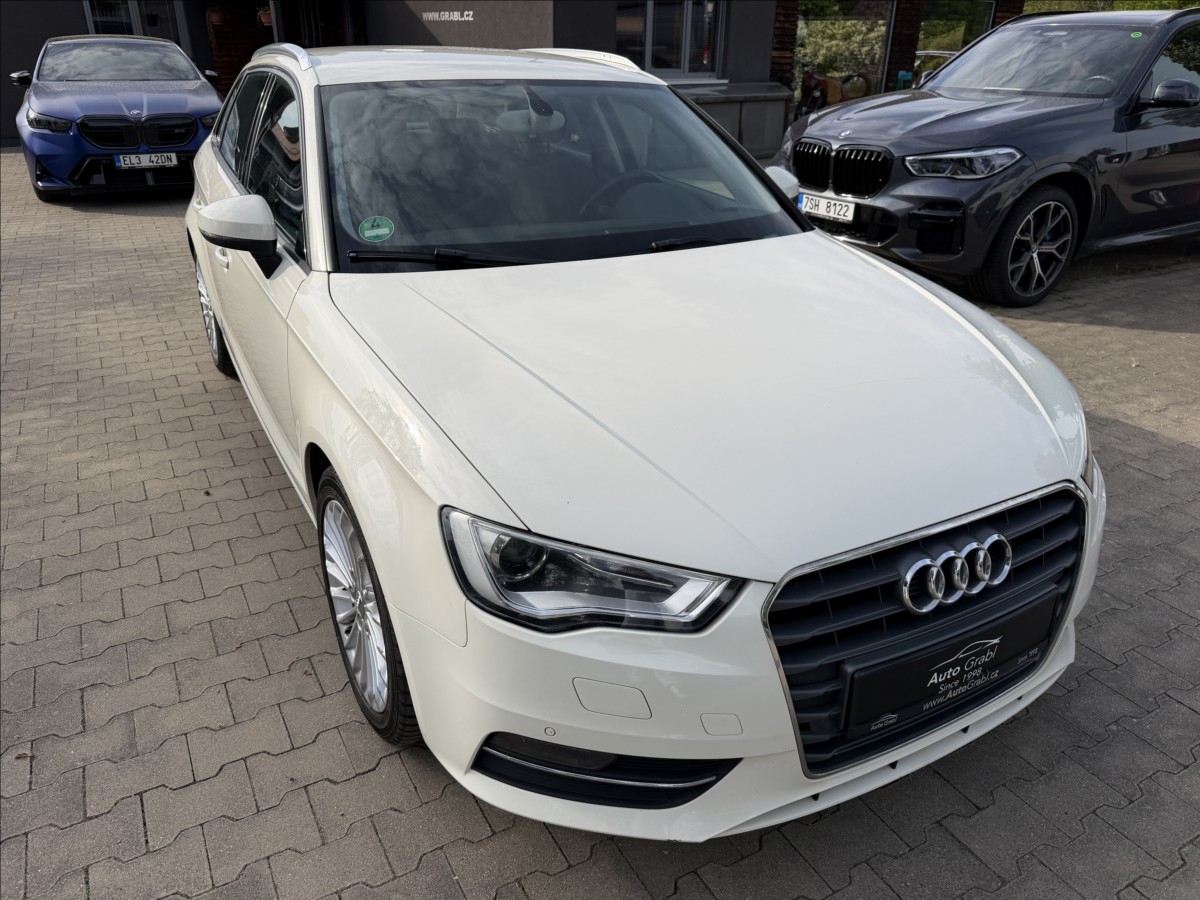 audi-a3-sportback-1-6-tdi - 2