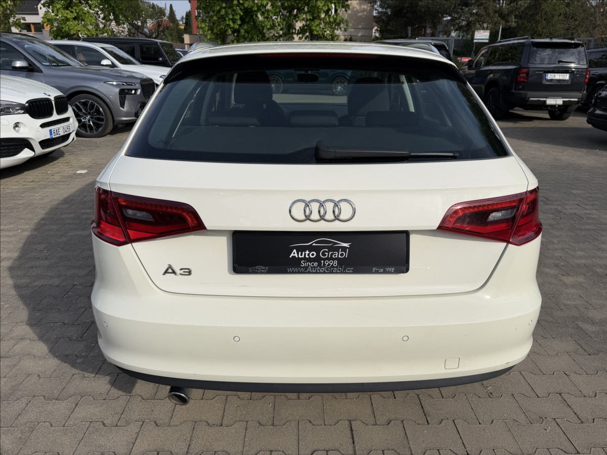 audi-a3-sportback-1-6-tdi - 6