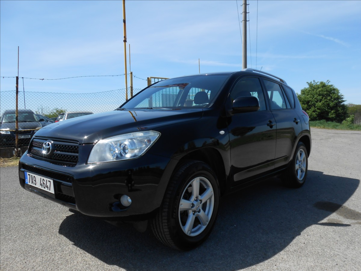 toyota-rav4-2-0-vvti-112kw-cz-serviska-4x4 - 1