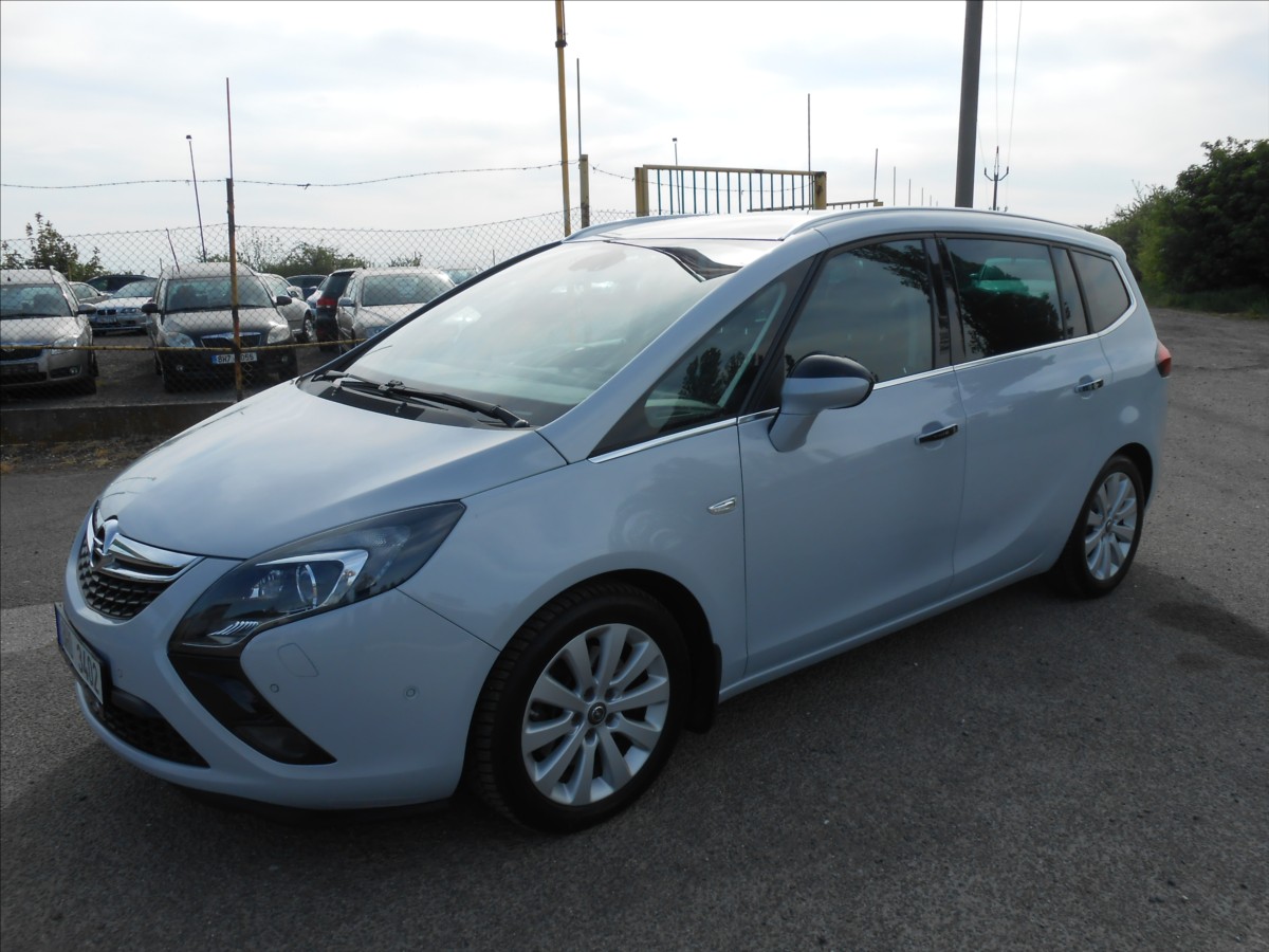 Opel Zafira 2,0 CDTI 121 kW SERVISKA