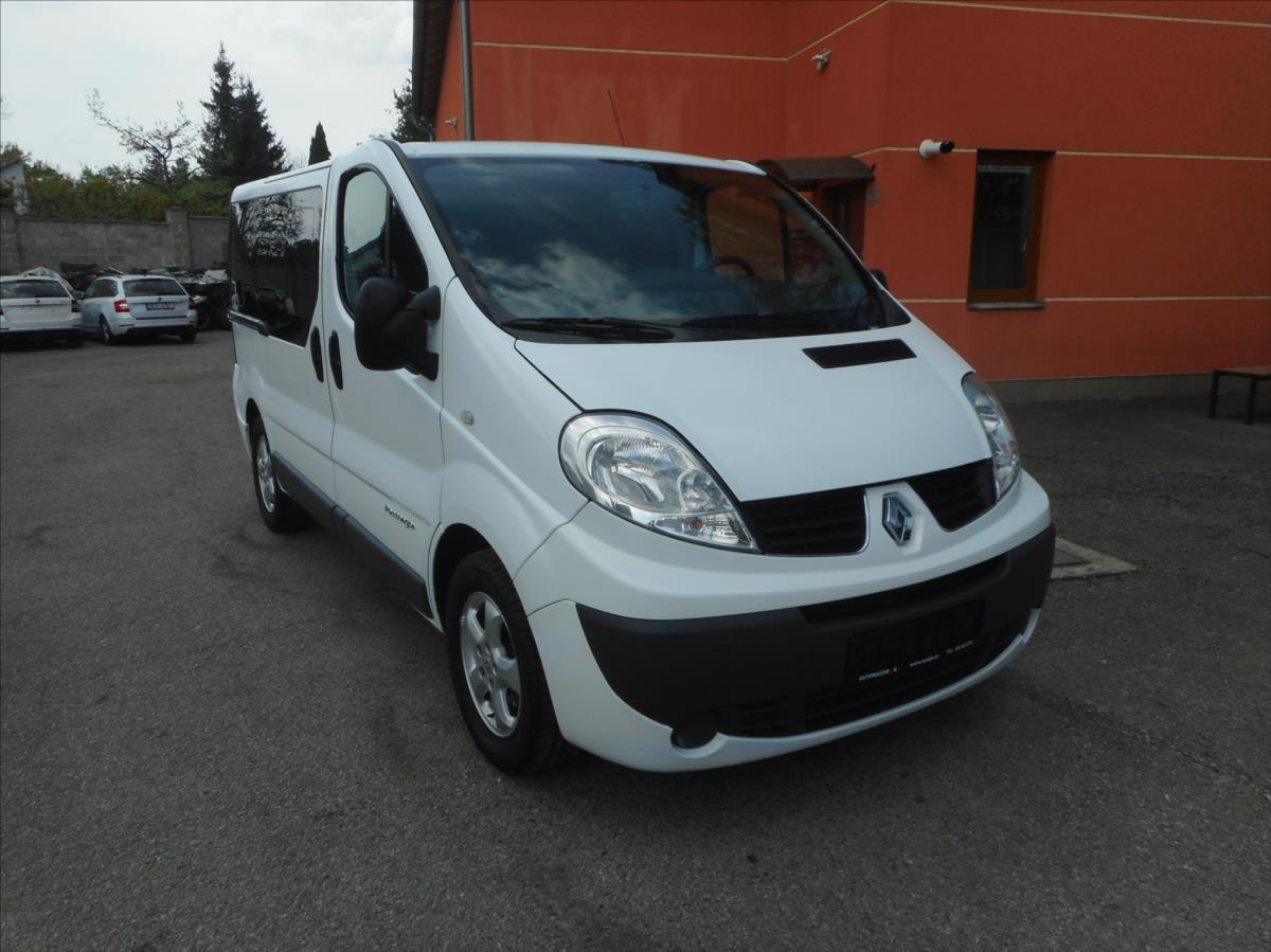 renault-trafic-2-0-dci-9-mist - 2