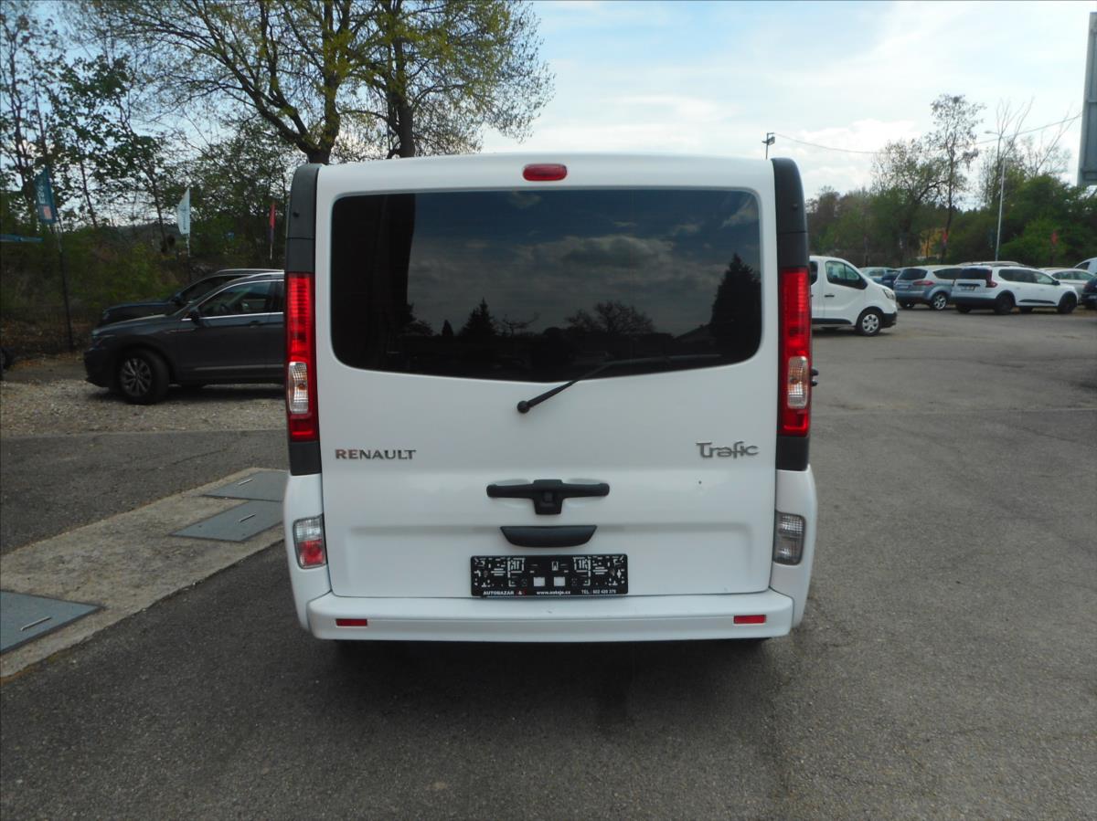 renault-trafic-2-0-dci-9-mist - 5