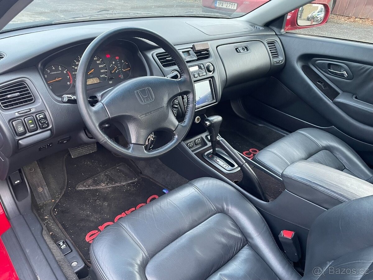 honda-accord-3-0-v6-l - 8