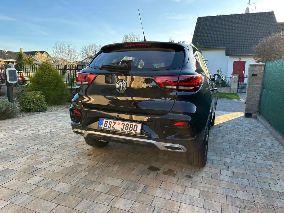 mg-zs-1-5-emotion-78-kw-2025 - 9