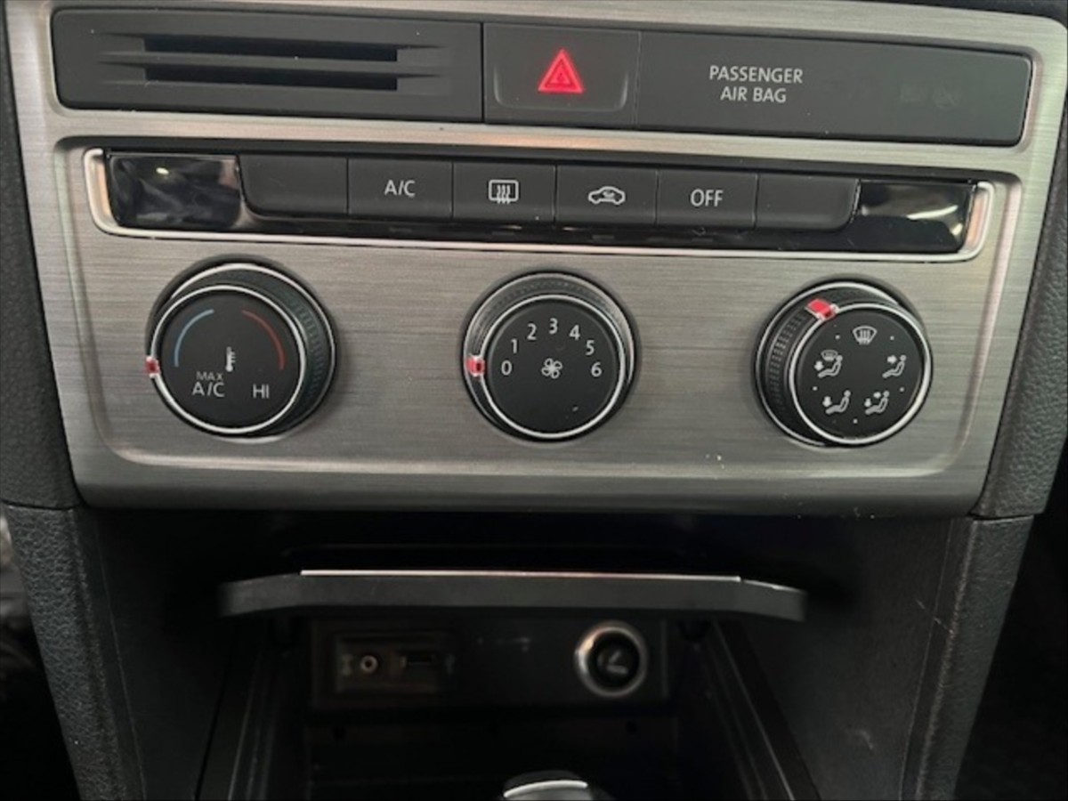 volkswagen-golf-sportsvan-1-4-tsi-92-kw-automat-2015 - 3