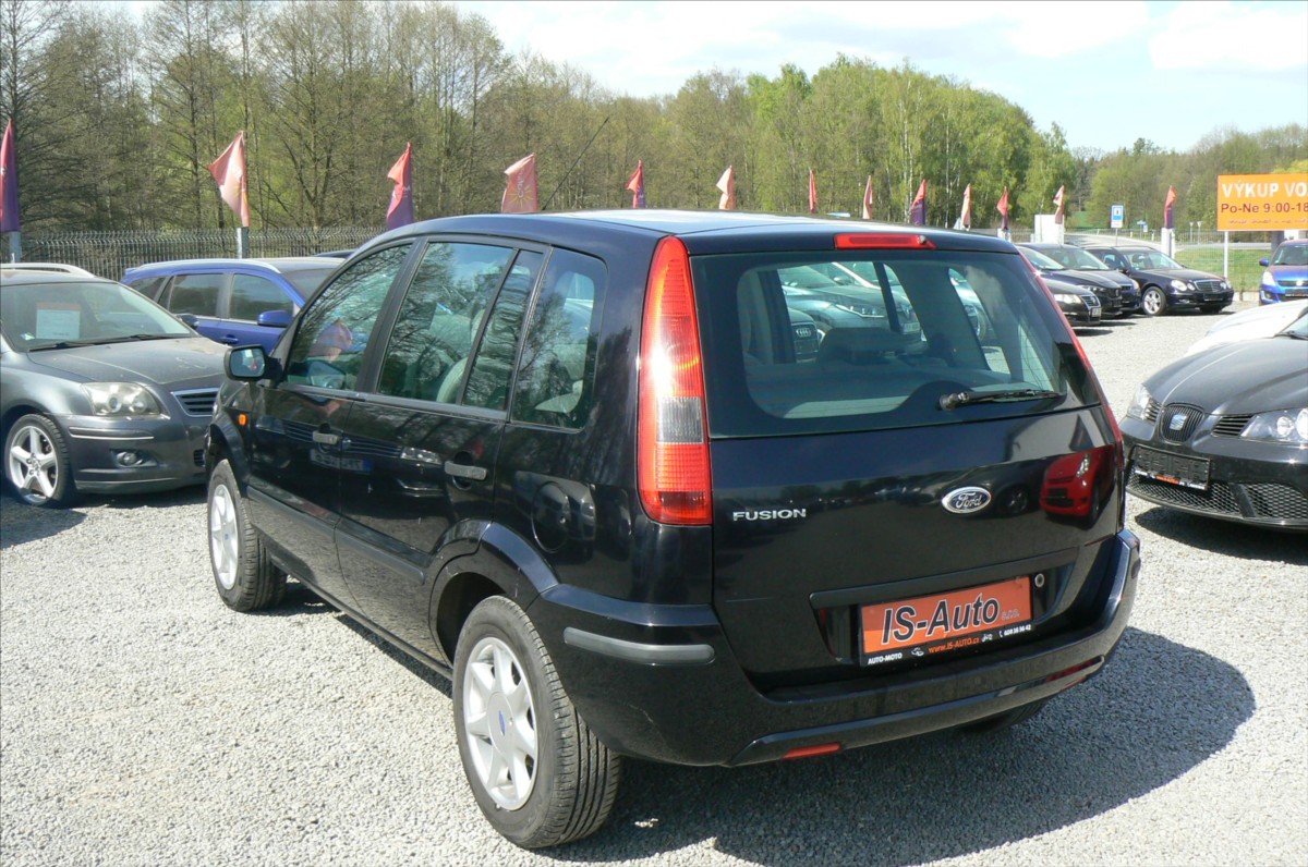 ford-fusion-1-6-4x-kola-zimni - 4