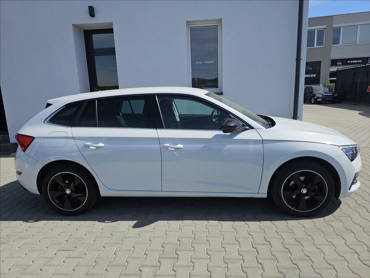 skoda-scala-1-0-tsi-85kw-style-adat-temp - 4