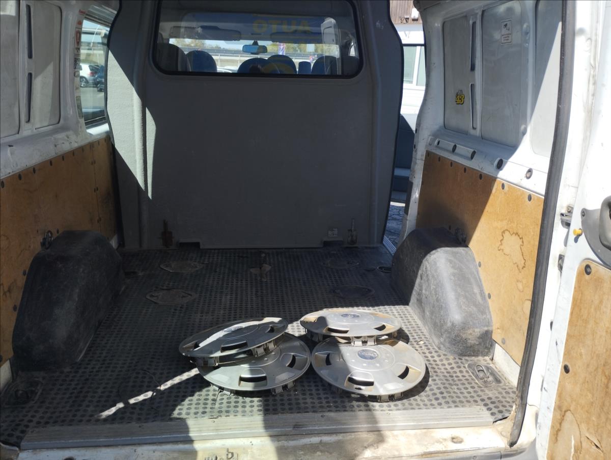 ford-transit-2-2 - 9