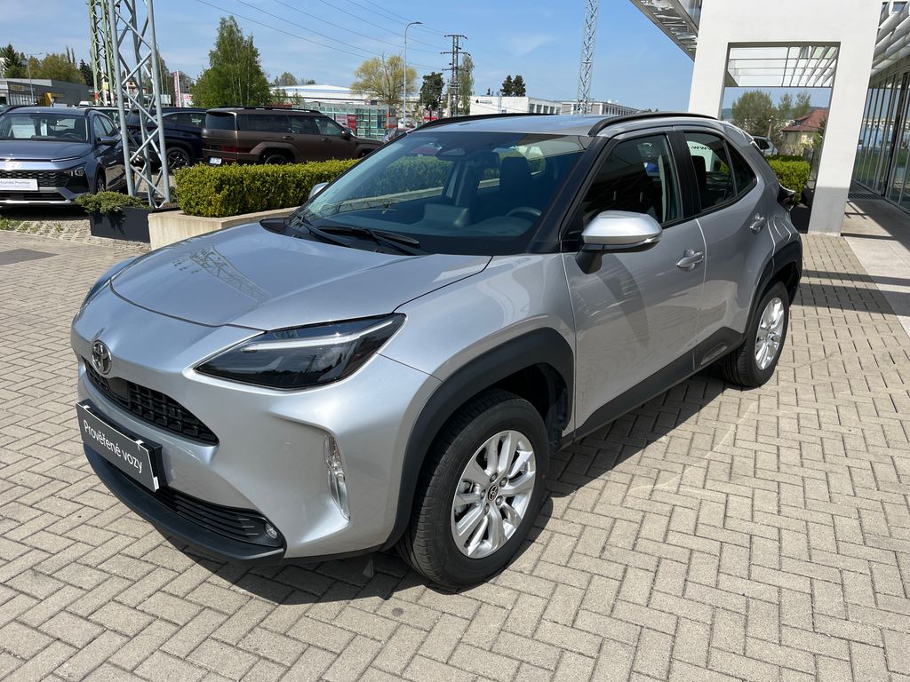 toyota-yaris-cross-1-5-hybrid-e-cvt-comfort - 1