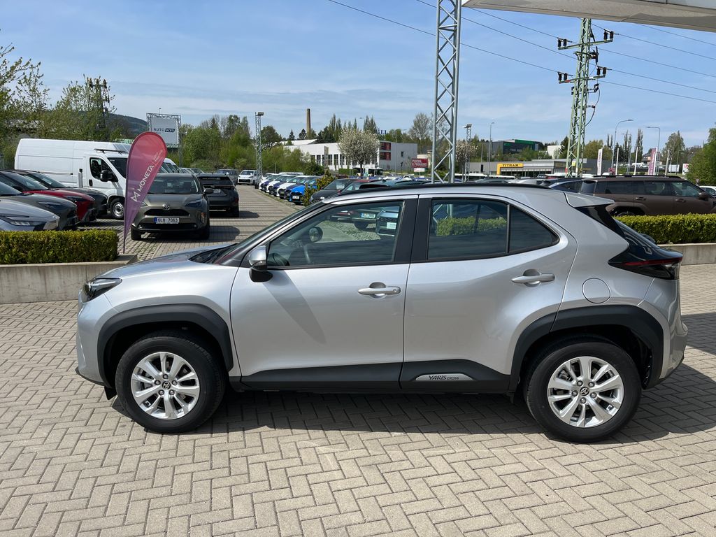 toyota-yaris-cross-1-5-hybrid-e-cvt-comfort - 2