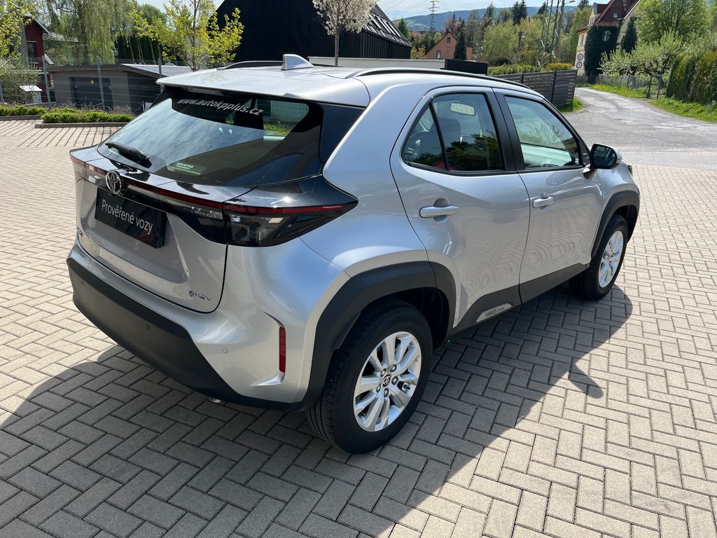 toyota-yaris-cross-1-5-hybrid-e-cvt-comfort - 5