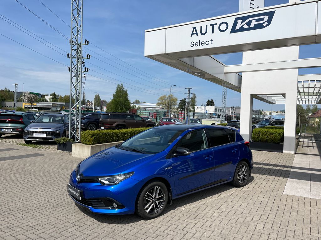 Toyota Auris 1.8 Hybrid e-CVT Selection