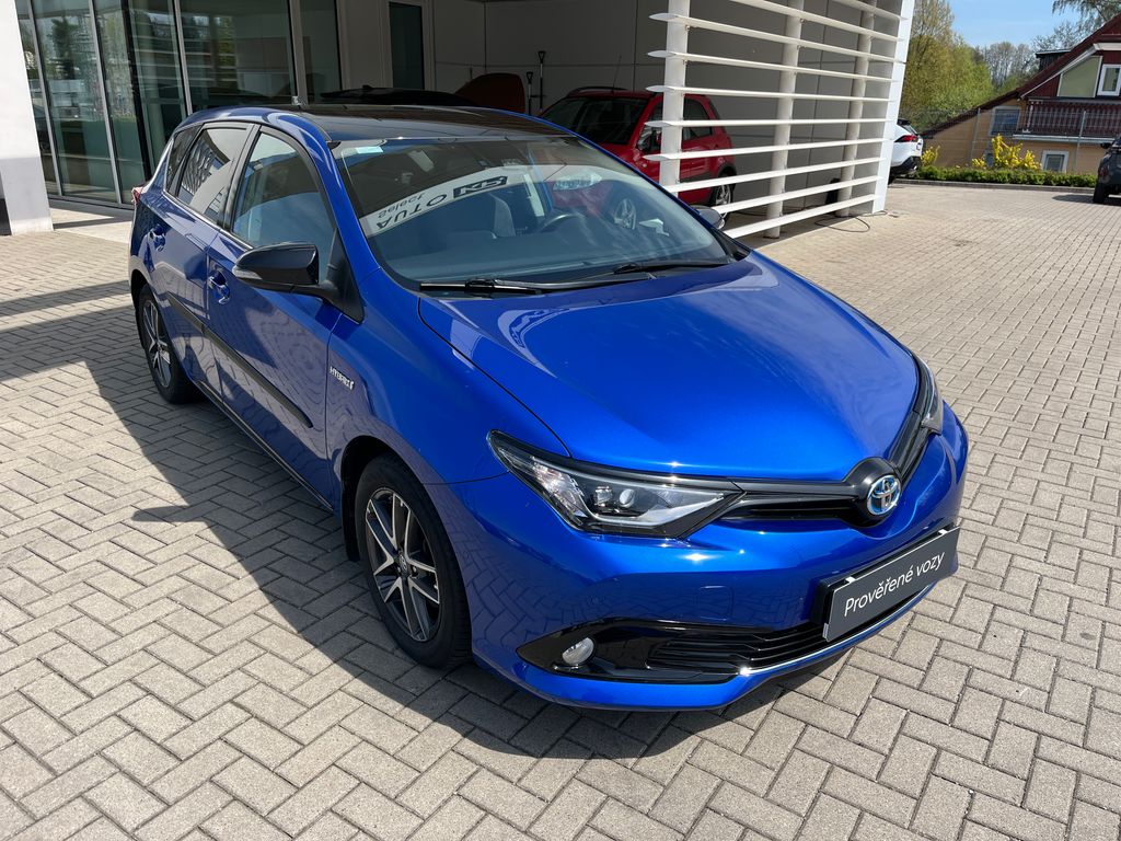 toyota-auris-1-8-hybrid-e-cvt-selection - 7