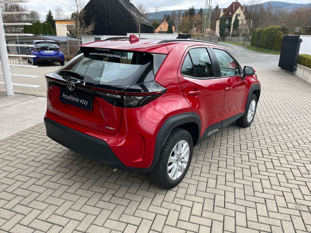 toyota-yaris-cross-1-5-hybrid-e-cvt-comfort - 5