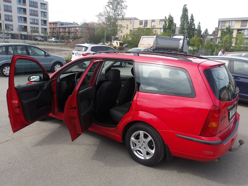ford-focus-1-8i-85kw-nova-spojka - 9