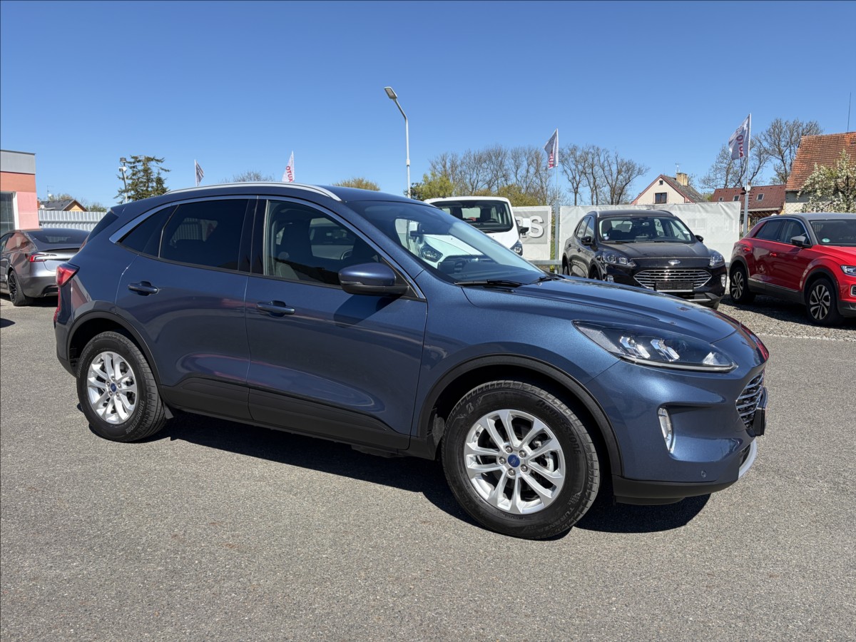 ford-kuga-2-5-phev-165kw-titanium-zamluveno - 2