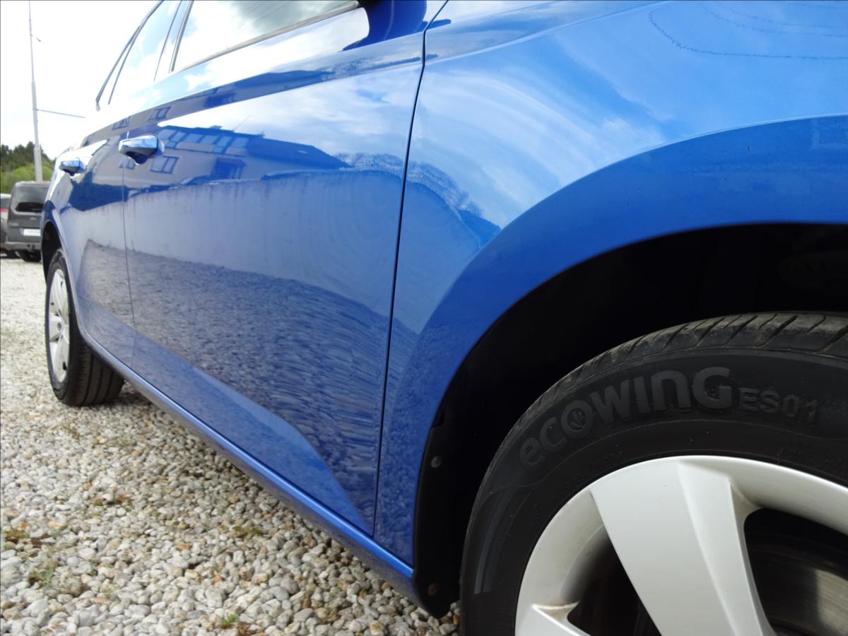 skoda-fabia-iii-1-2-tsi-66kw-style - 9