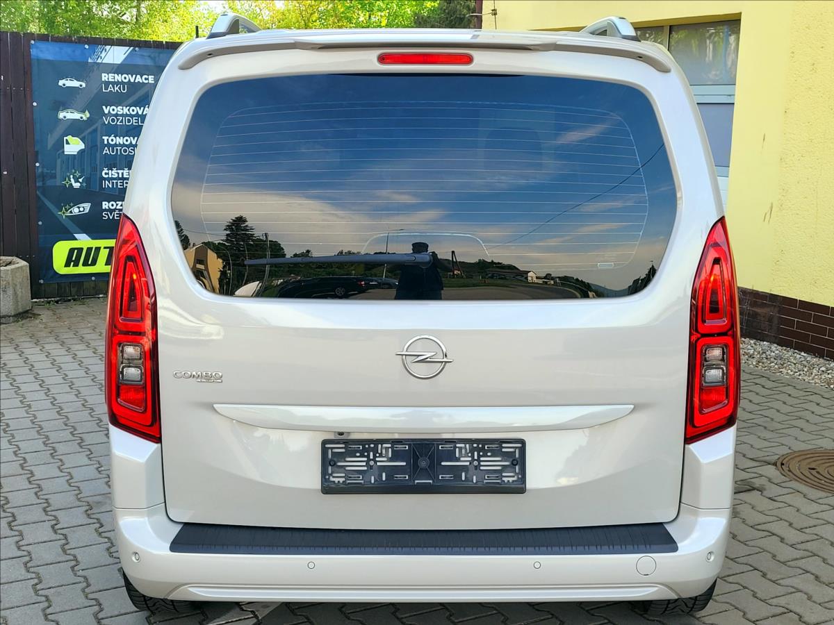 opel-combo-1-2-t-life-top-stav-cebia-cr - 9