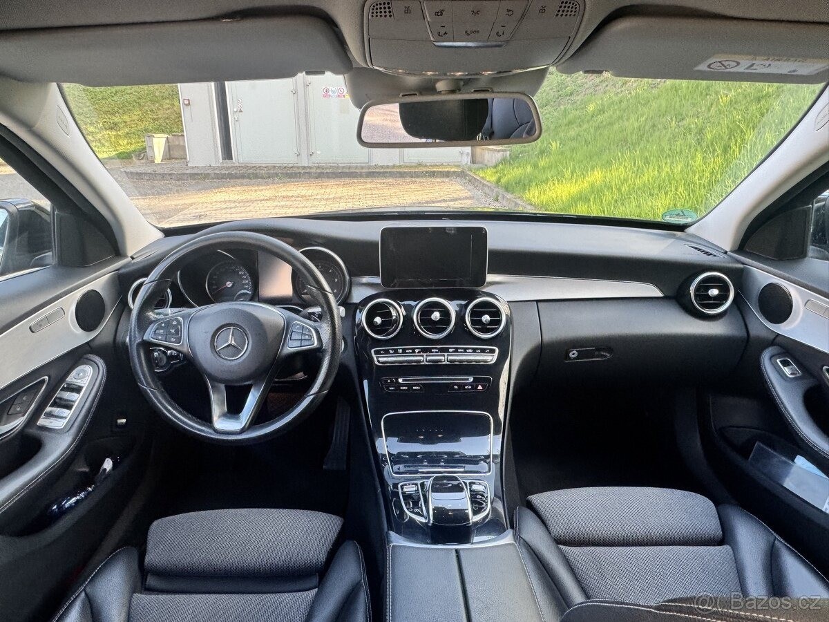 mercedes-benz-tridy-c-2-2-c-220d - 1