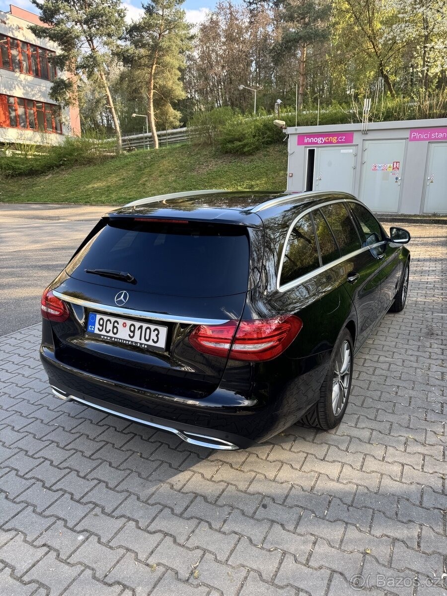 mercedes-benz-tridy-c-2-2-c-220d - 2