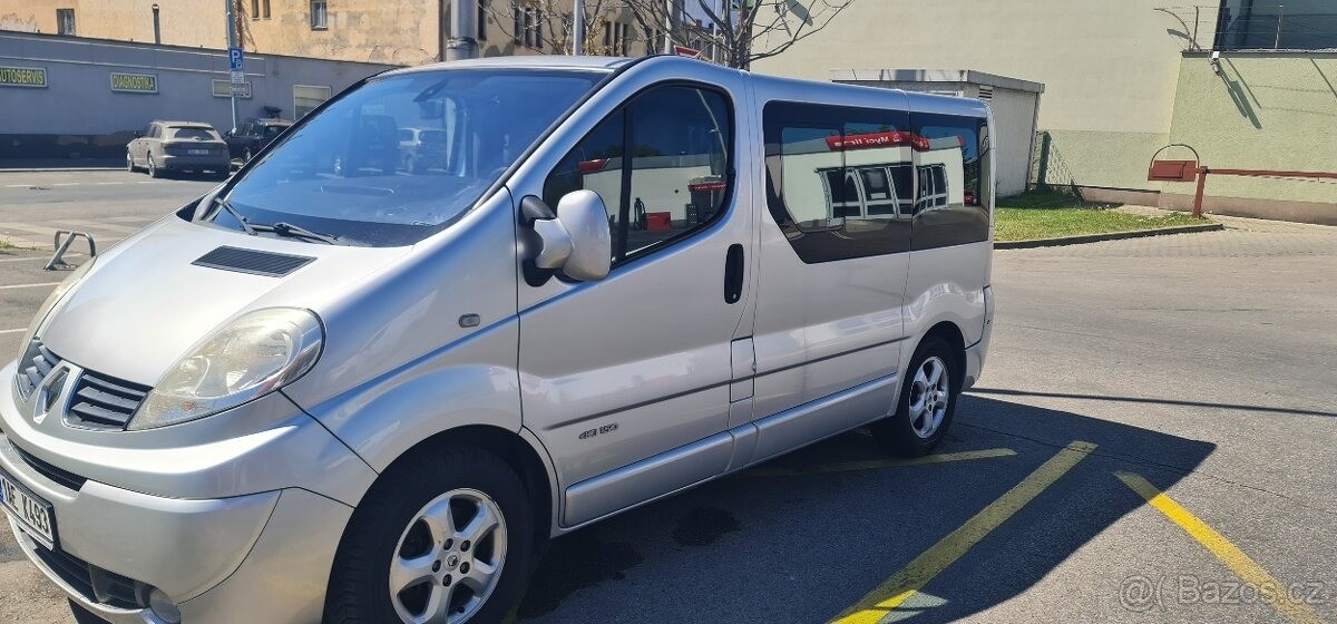 renault-trafic-2-5-generation-107-kw - 3