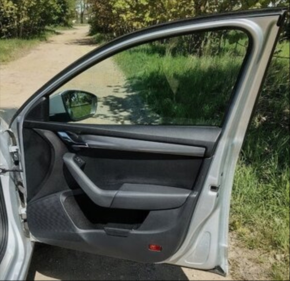 skoda-octavia-1-6-3fl-2019-soleil-tdi-85kw - 2
