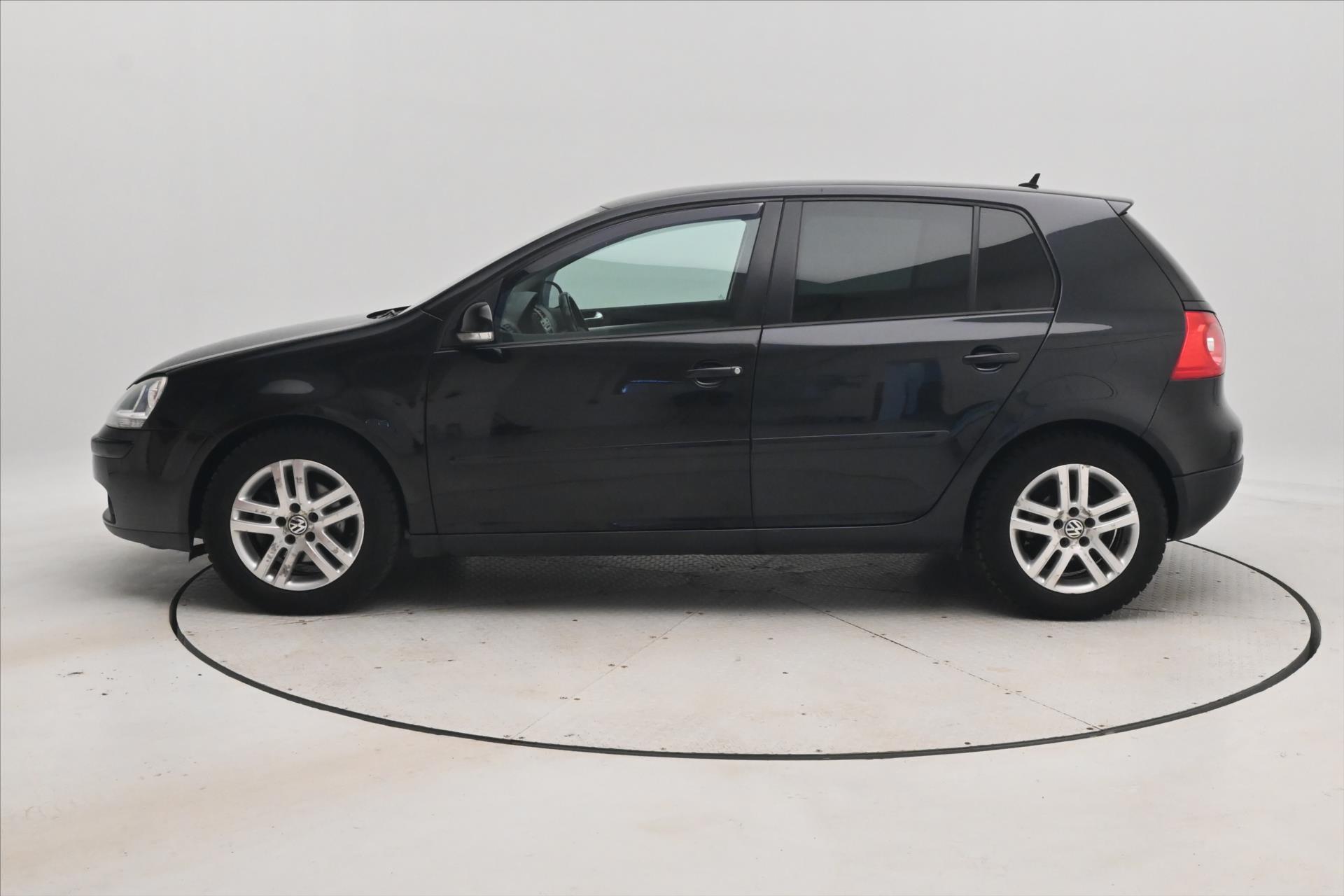 volkswagen-golf-2-0-tdi-103-kw-dsg-trend-nova-stk - 7