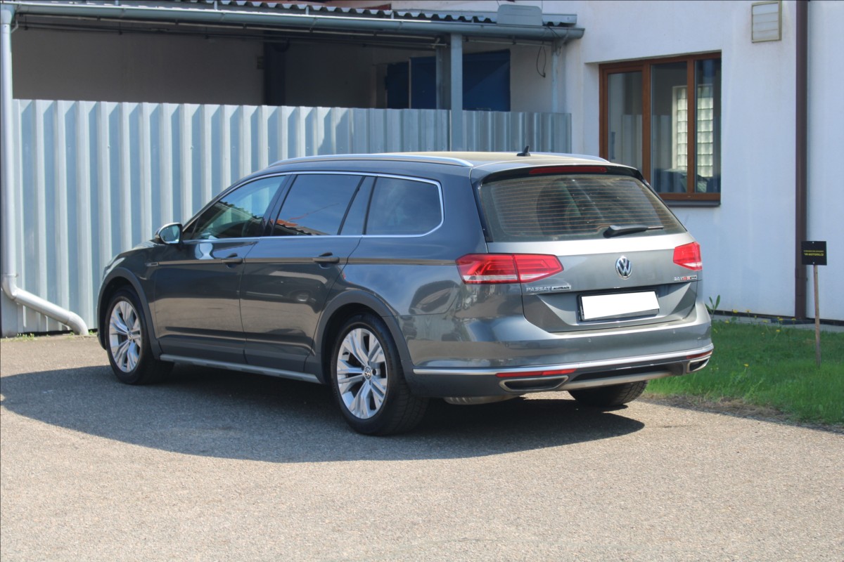 volkswagen-passat-2-0-tsi-alltrack-highline-4motion - 4