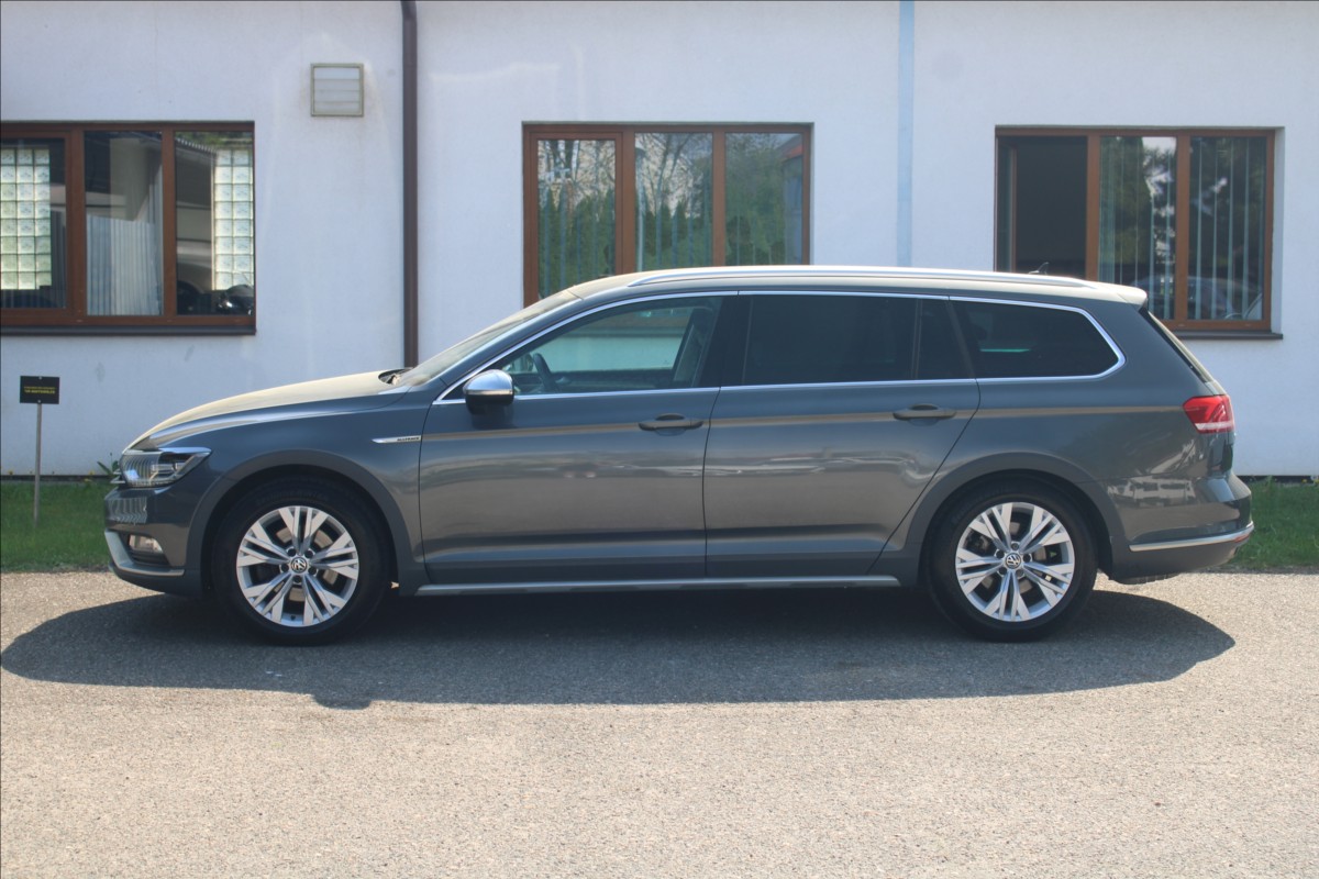 volkswagen-passat-2-0-tsi-alltrack-highline-4motion - 6