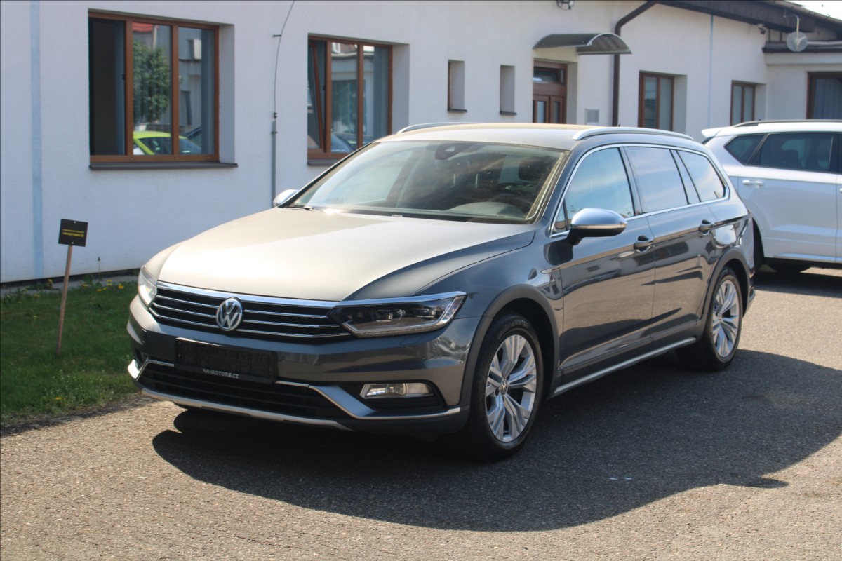 volkswagen-passat-2-0-tsi-alltrack-highline-4motion - 7
