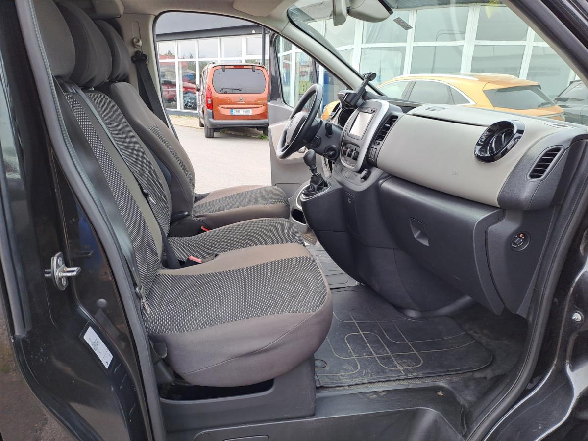 renault-trafic-1-6-dci-9-mist - 5