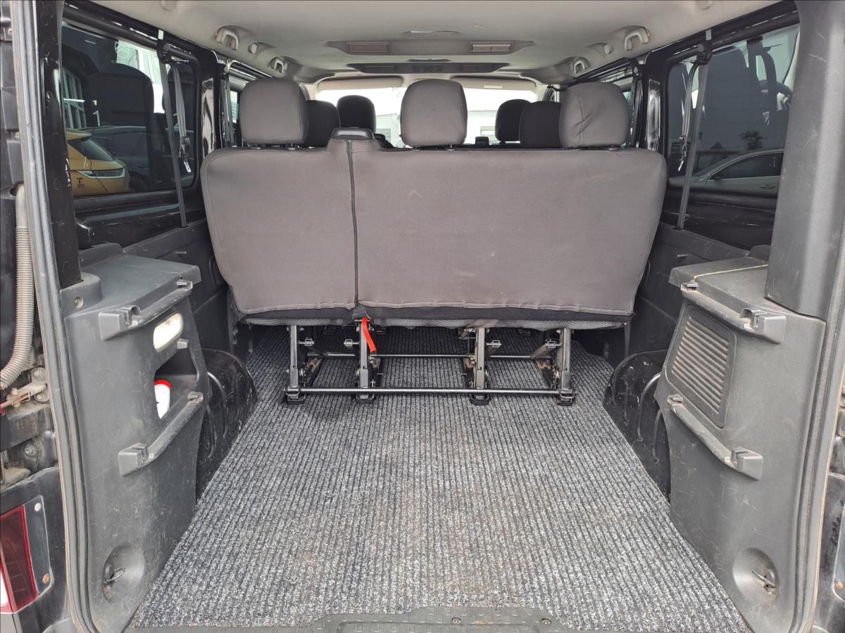renault-trafic-1-6-dci-9-mist - 8