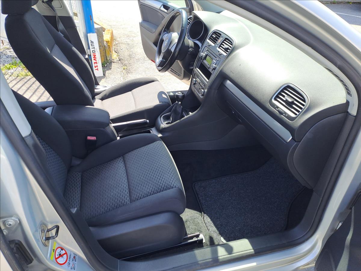 volkswagen-golf-1-6-tdi-digiklima - 7