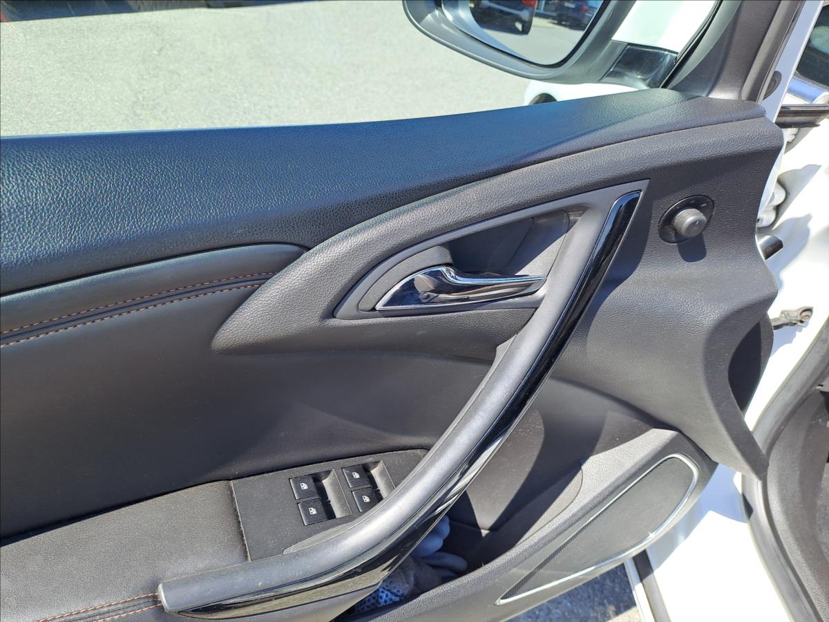 opel-cascada-2-0-cdti-121kw-kabriolet - 8
