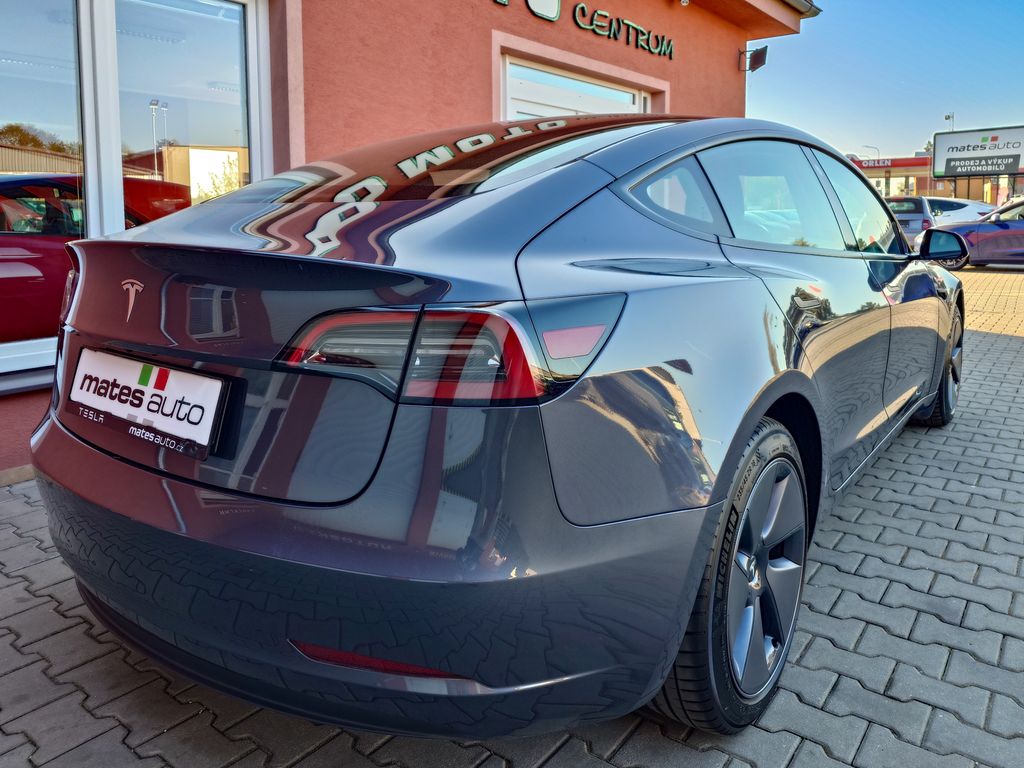 tesla-model-3-standard-range-plus-208-kw-soh - 5