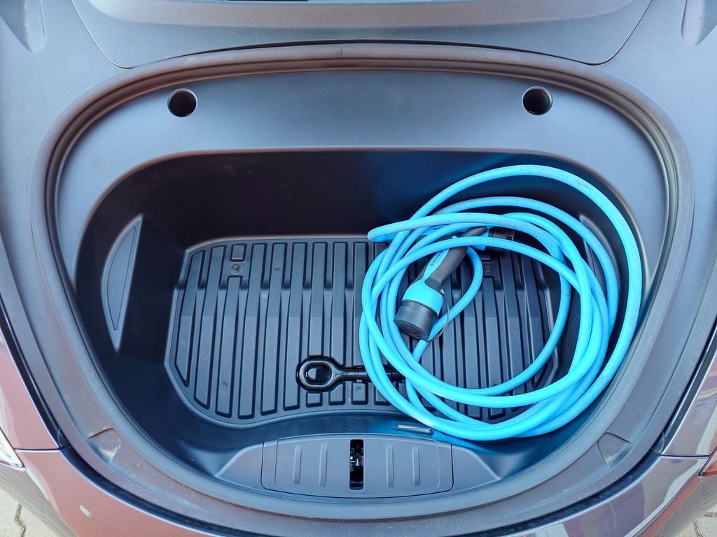 tesla-model-3-standard-range-plus-208-kw-soh - 8