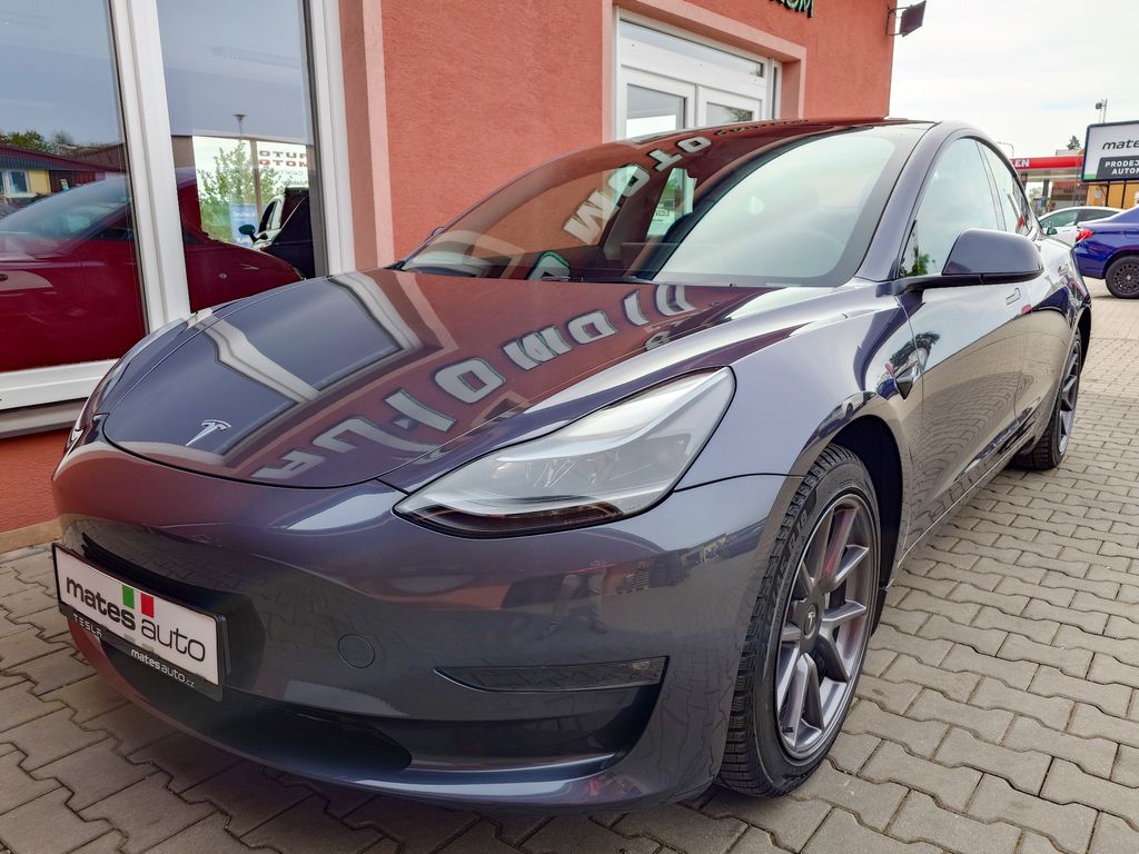 Tesla Model 3 Long Range Dual Motor 366 kW S