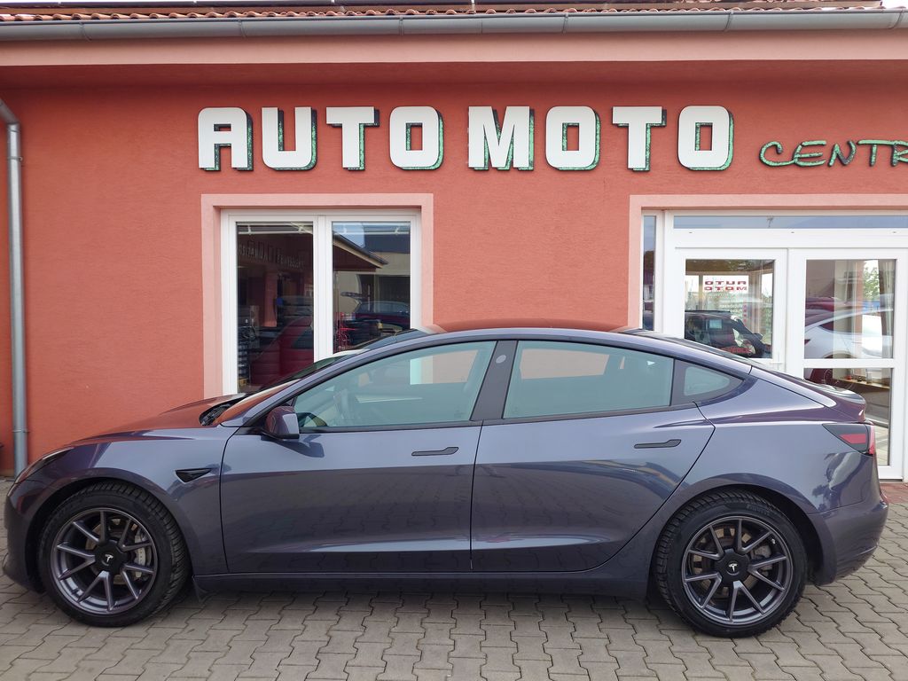 tesla-model-3-long-range-dual-motor-366-kw-s - 1