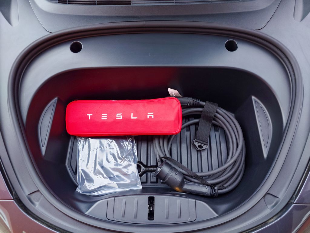 tesla-model-3-long-range-dual-motor-366-kw-s - 8