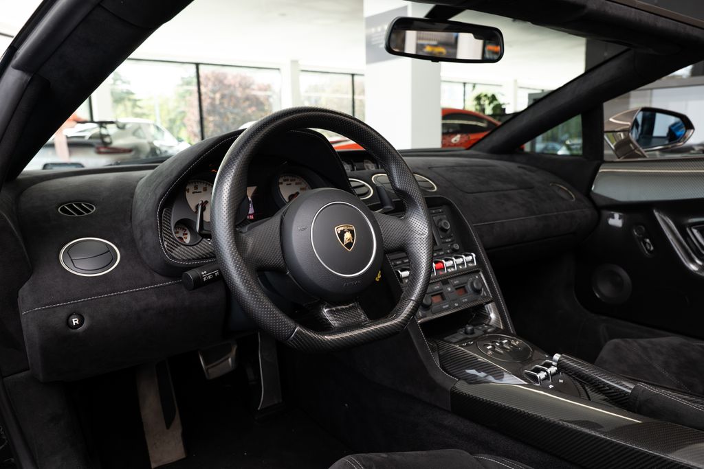 lamborghini-gallardo-spyder-karbo-alcantace-kamera - 4