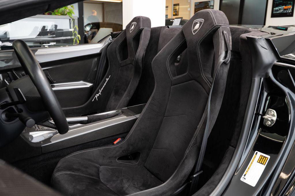 lamborghini-gallardo-spyder-karbo-alcantace-kamera - 7