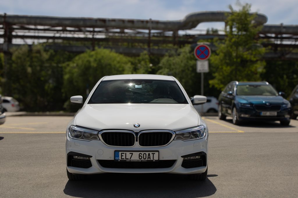 bmw-rada-5-servisovano-v-bmw-tazne - 1