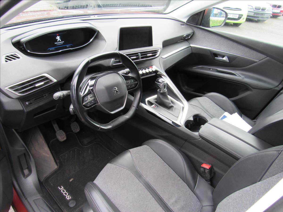peugeot-3008-1-2-96kw-allure-1-majitel - 8