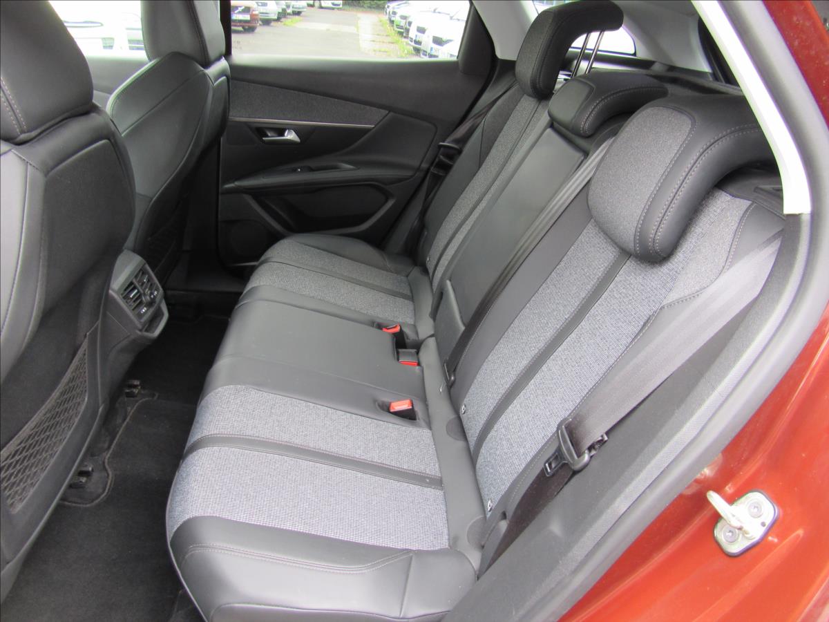 peugeot-3008-1-2-96kw-allure-1-majitel - 9