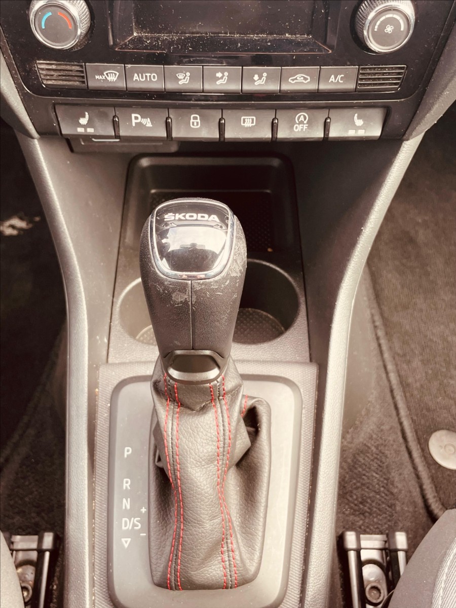 skoda-rapid-1-0-tsi-dsg-monte-carlo - 7