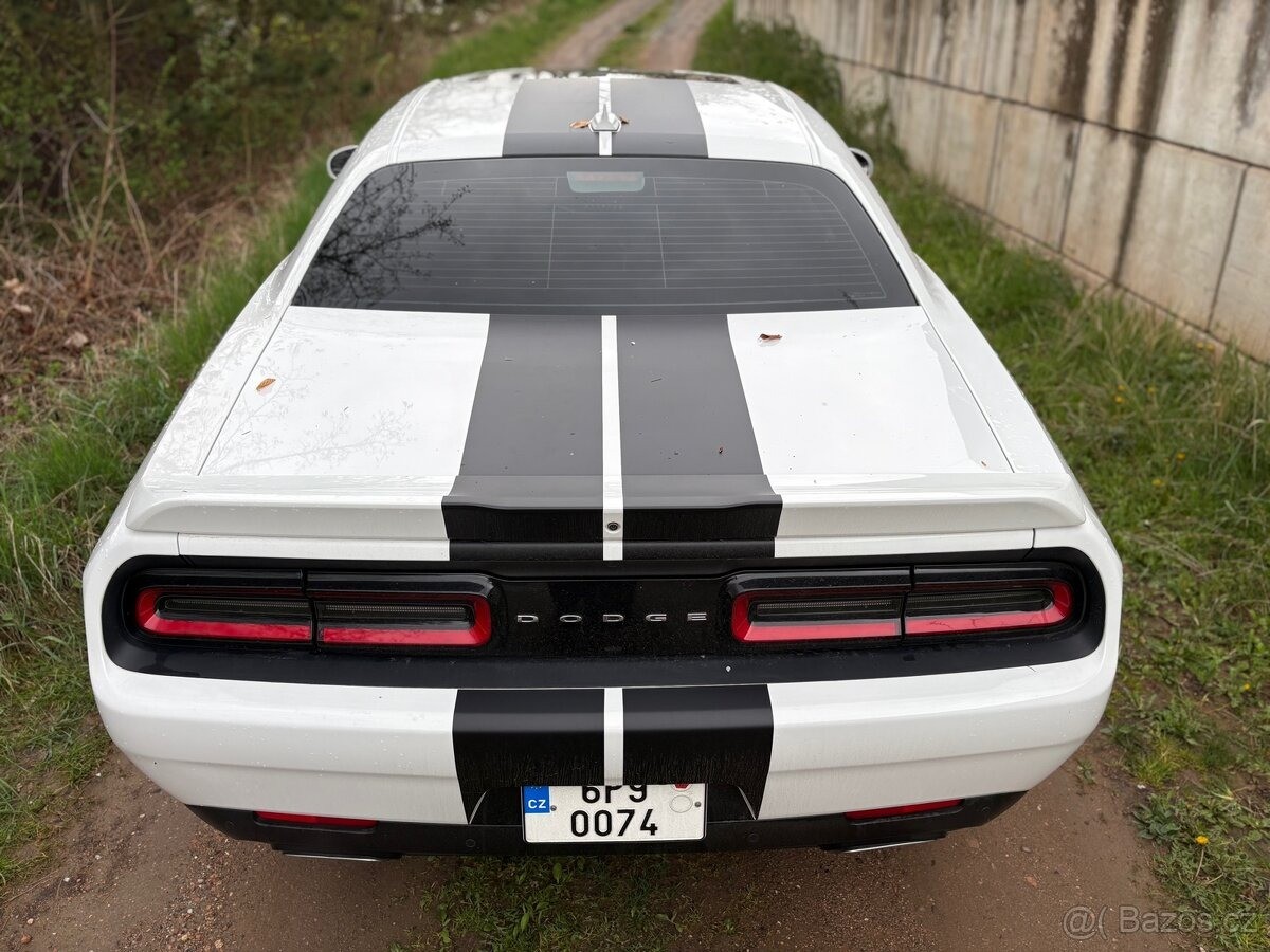 dodge-challenger-3-6-l-v6 - 7