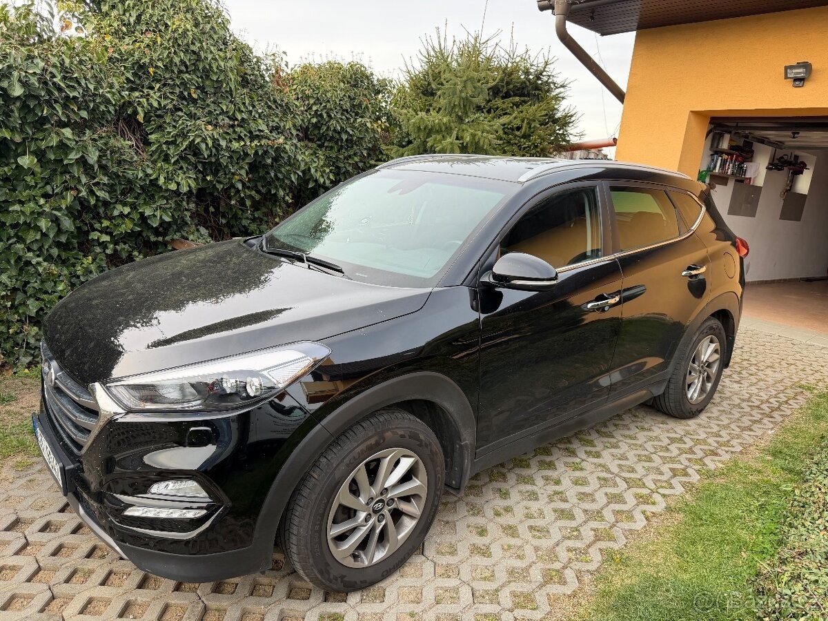 hyundai-tucson-2-0-4x4-88000-km - 4